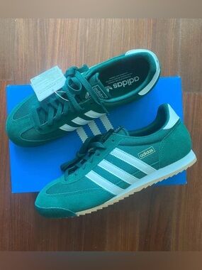 adidas Men’s Teal Green and White Retro Sneaker